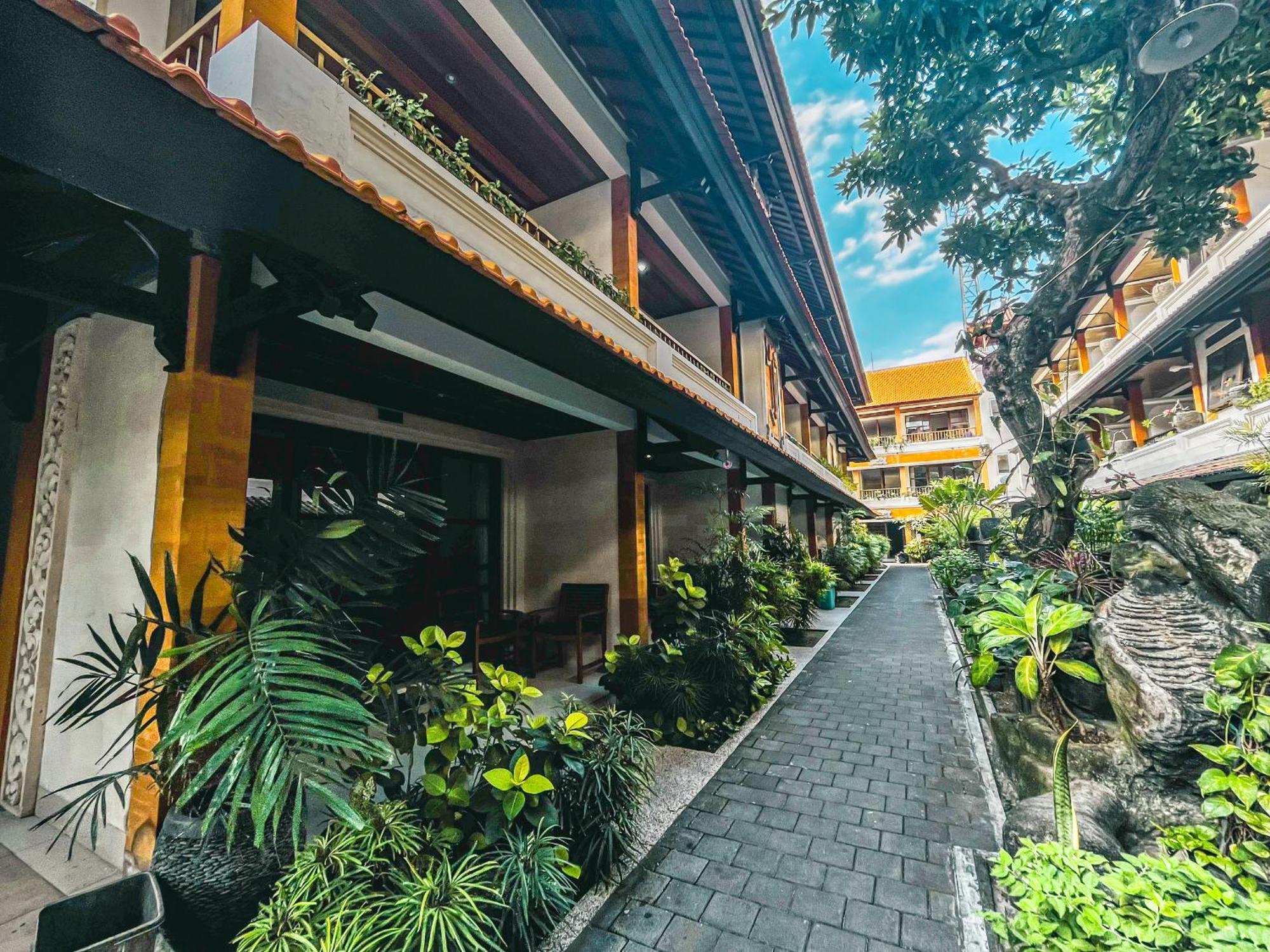 Bali Summer Hotel By Amerta Kuta  Exterior photo